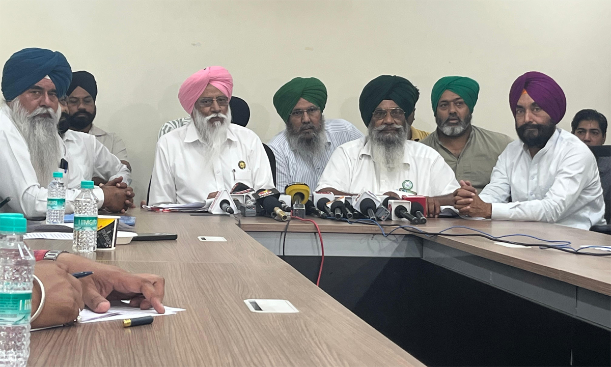 Government should control corruption in the institutions of the Cooperative Department - Balveer Singh Rajewal.